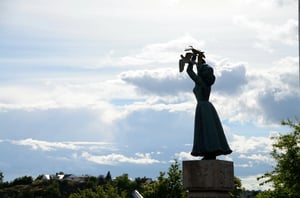 grimstad-jacob-thorson-8mSqIZkIwoE-unsplash